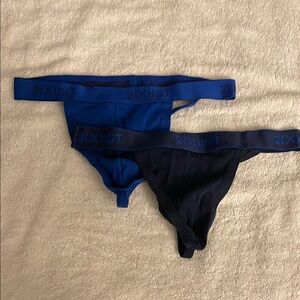 2xist thongs